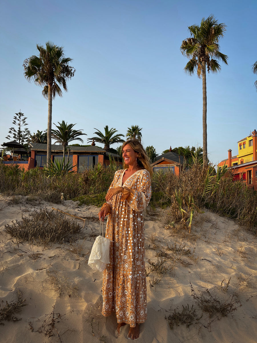 VESTIDO KAFTÁN DE LENTEJUELAS