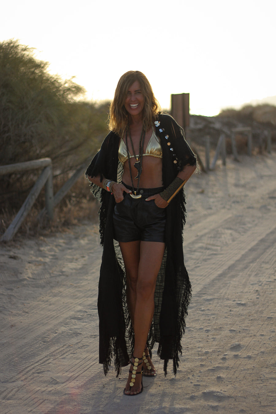 Kimono Flecos negro con mangas