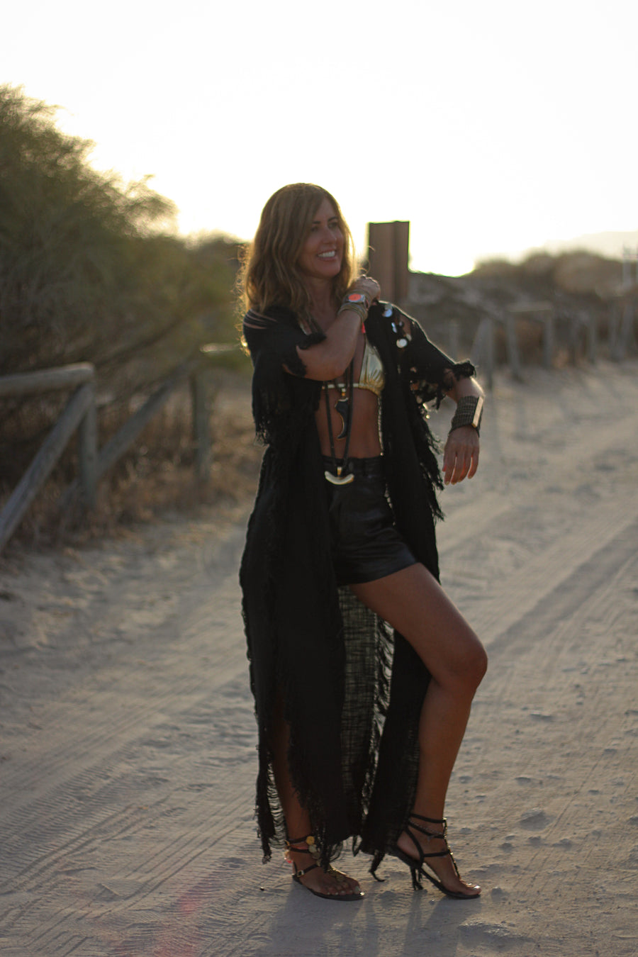 Kimono Flecos negro con mangas